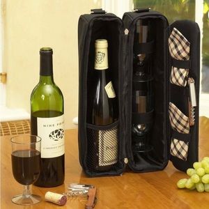 Picnic at ascot wine tote